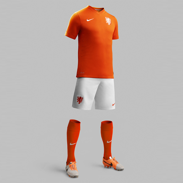 オランダ代表のサッカーユニフォームをオーダーメイド 激安オーダーサッカーユニフォーム フットサルユニフォームの作成なら サッカー ショップv Eleven